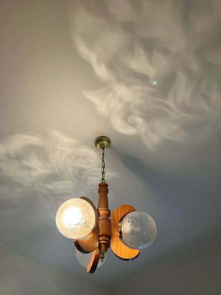 Lámpara Techo Madera y Dorado