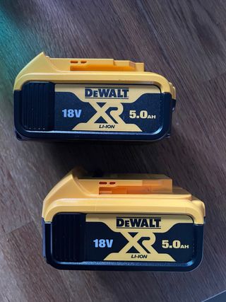2 batterie DeWalt XR 18V 5Ah