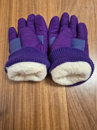 Guantes de Nieve Morados con Diseño