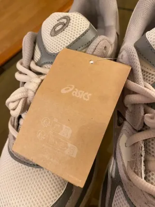 ASICS Gel-NYC Gris Perla Talla 40.5