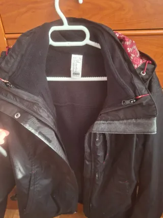 Giubbotto da sci nero e bordeaux