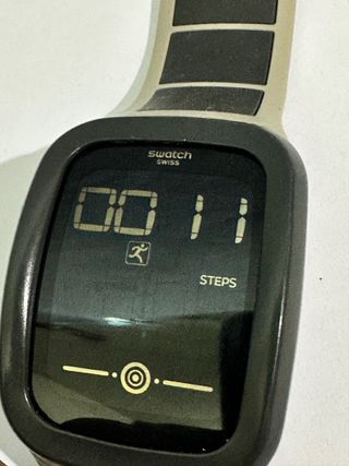 Reloj Swatch Táctil SUVT100 Earth Zero