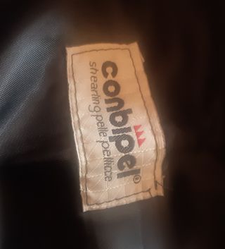 Minigonna in pelle nera