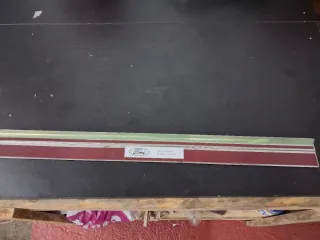 Embellecedor Ford Focus MK2 4M5J-B13200-BB