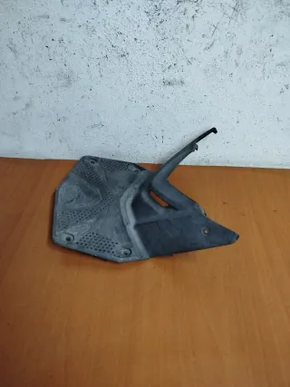 Tapa Batería Sym Jet 125 (2018)