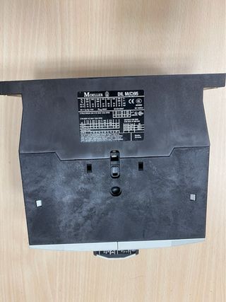 Contactor Eaton Moeller DILM95 3 polos