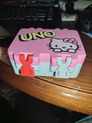 Caja UNO Hello Kitty 3D