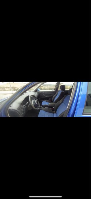 Volkswagen Golf 2001