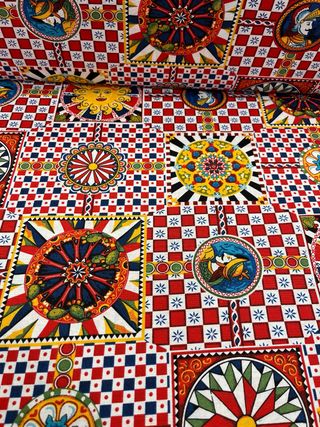 Scampolo di cotone con stampa 150x280