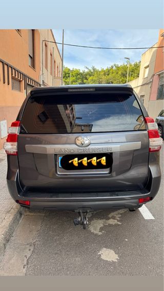 Toyota Land Cruiser 150 2015