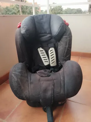 Silla de coche en buen estado