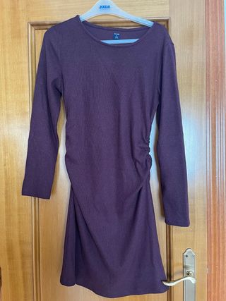 Vestido Kiabi morado manga larga