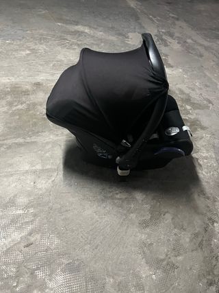 Maxi-Cosi Cuco 20 euro adaptadores aparte 13 euros