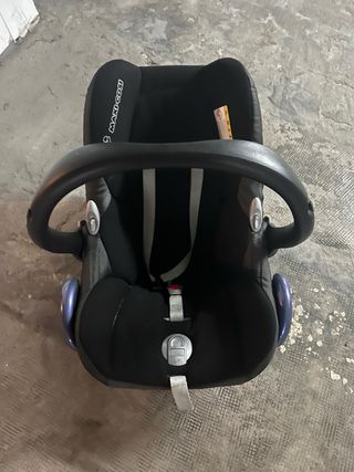 Maxi-Cosi Cuco 20 euro adaptadores aparte 13 euros