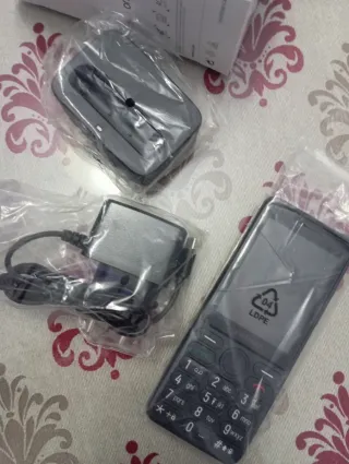 TCL 4042S Teléfono Móvil para Mayores Modelo TCL