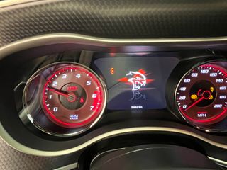 DODGE CHARGER  HELLCAT