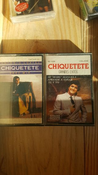 Lote de 15 Cintas de Música Variada para Manusant