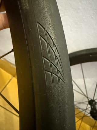 Rueda DT Swiss 1800 Spline