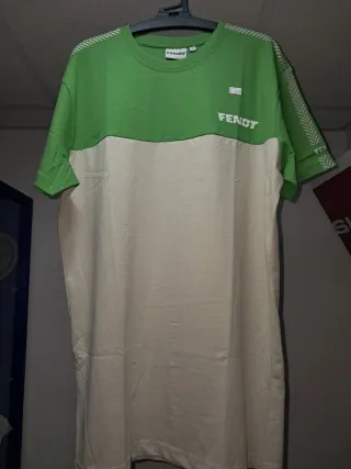 Lote Fendt: Botella, Camiseta y Gorra