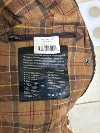 Chaqueta Barbour impermeable larga