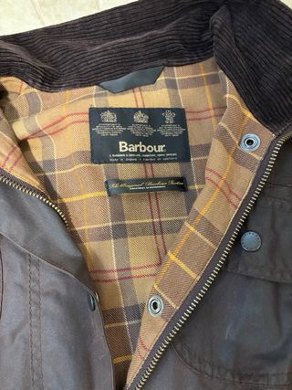 Chaqueta Barbour impermeable larga