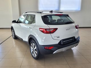 KIA Stonic 1.0 TGDi 100CV MHEV MT Drive