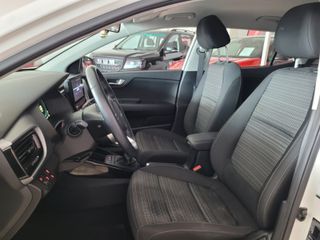 KIA Stonic 1.0 TGDi 100CV MHEV MT Drive