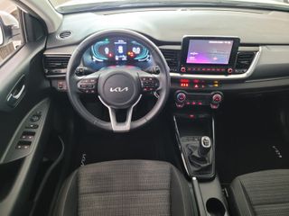 KIA Stonic 1.0 TGDi 100CV MHEV MT Drive