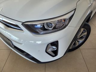 KIA Stonic 1.0 TGDi 100CV MHEV MT Drive