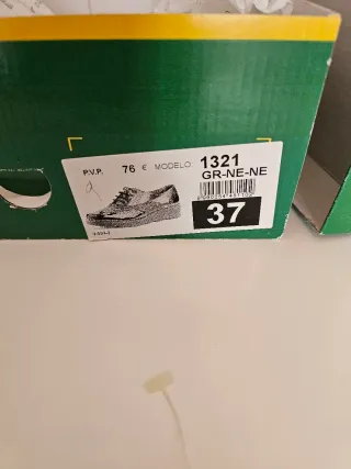 Bonitos Zapatos de piel