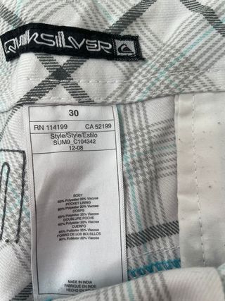 Bermuda Quiksilver Cuadros Gris y Blanco