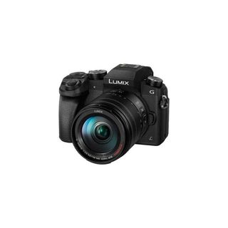 Panasonic Lumix DMC-G7 + Objetivo 14-140mm