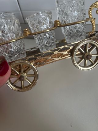 Carrellino portabicchieri antico in oro