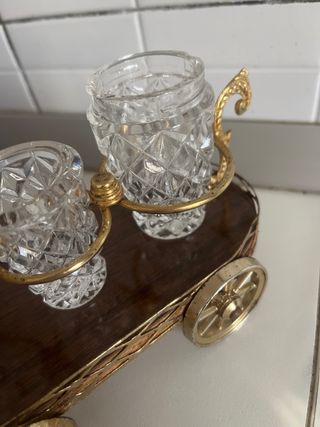 Carrellino portabicchieri antico in oro