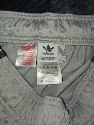 Pantalones Adidas Gris