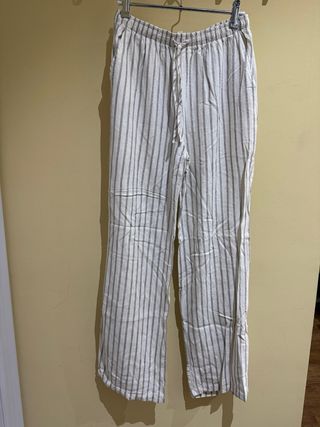 Pantalones de lino a rayas