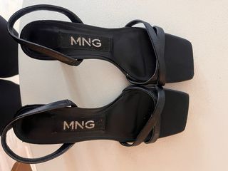 Sandalias Mango tacón kitten piel negras