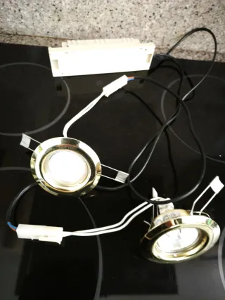 Focos empotrables dorados (2 unidades)