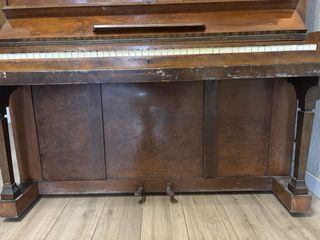Piano Vertical Antiguo EXPIMPORT Madera Maciza