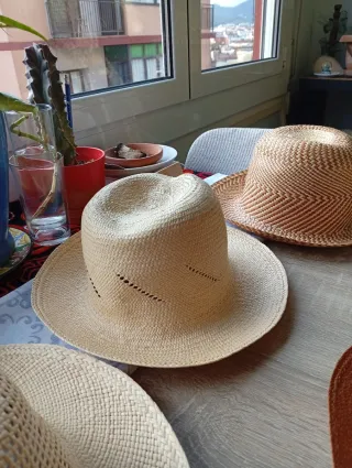 Cappelli di paglia Montecristi