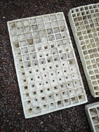 Bandejas semilleros profesionales