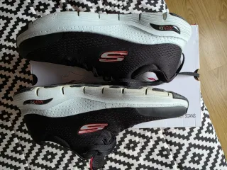 Zapatillas Skechers ArchFit Negras