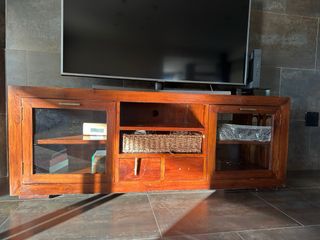 Mesa comedor extensible y sillas de teca de Banak