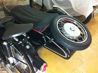 BMW R 60/2 Moto con Sidecar