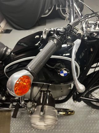 BMW R 60/2 Moto con Sidecar