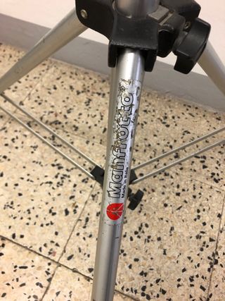 Trípode Manfrotto Aluminio