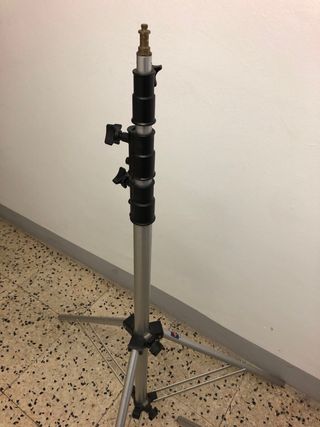 Trípode Manfrotto Aluminio