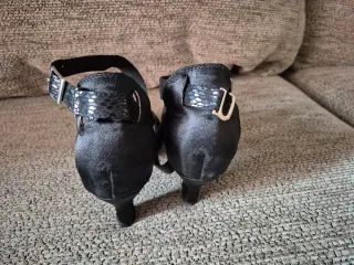 Zapatos de baile de salón negros. Solo 1 uso.