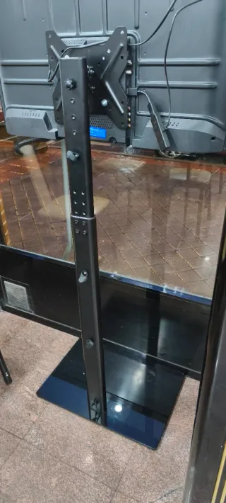 Soporte TV Negro Ajustable Solo soporte