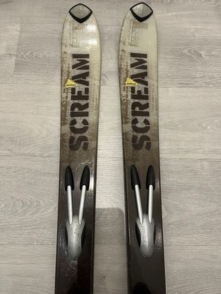 Esquís Salomon SCREAM